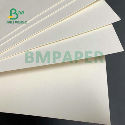 0.4 mm 0,6 mm 0,9 mm Wit ongecoat absorberend papier voor het maken van hotelondergrond