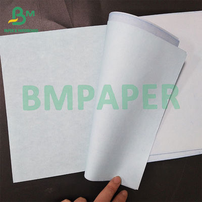 Schoon en hygiënisch koolstofvrij kopieerpapier in verschillende kleuren