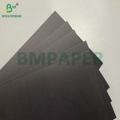 Glanzige matte afwerking Premium zwaargewicht 300 gram zwart karton voor laser/inkjet afdruk affiches & fotomontage