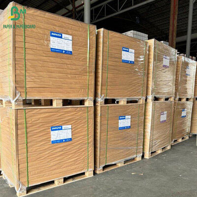 110 lb 130 lb ongecoate hoek hoge witte papierstof 28" x 40" voor offsetdrukken