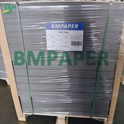 80 gm 90 gm Voedselgraad Zwarte maagdelijke kraftpapier gesneden vellen Voedselverpakking Kraft voorraad vellen