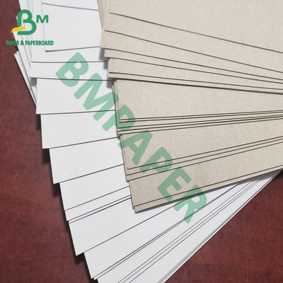 Het heldere Witte Gevoerde Vaste lichaam bedekte Duplexraad 300gsm voor met een laag toont Kaarten
