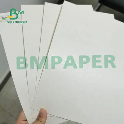660 × 780mm het Wit dat van het Parfummeetapparaat Jumboraads Witte Absorberende Kaart bevlekt