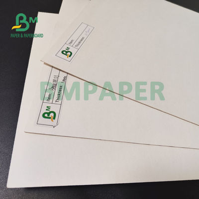 0.7mm Absorberend Niet bekleed Karton voor Drinkende Onderlegger voor glazen 79 X 109cm Ivoorwit
