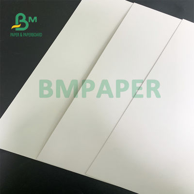 het Voedsel Verpakkend Document van 250gsm 270gsm, Maagdelijk niet Giftig de Kaartdocument van het Houtpulpbleekmiddel