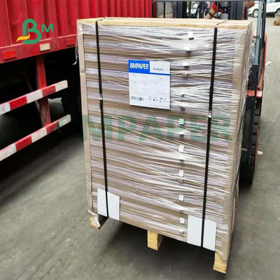 De deklaag lamineerde Witte Kartonbladen 72 X 102cm 1mm 2mm 3mm voor Giftvakje
