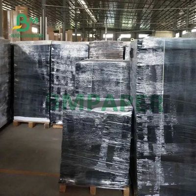De zwarte plooit e-het Blad van het Fluitkarton voor Karton Inpakkend 502mm X 693mm