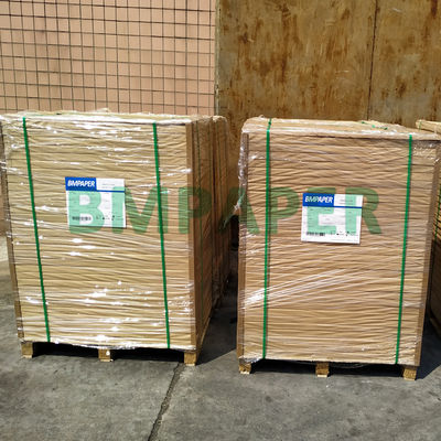 Met een laag bedekte Vezels van de Raads Sterke Maagdelijke Kraftpapier van 270gsm CKB Kraftpapier de Achter