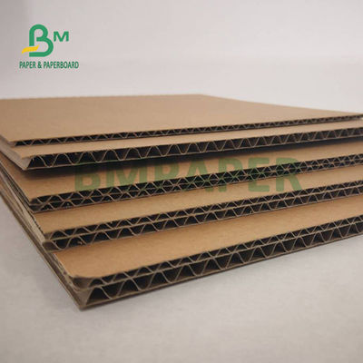 1.5mm Golfkartonbladen voor Verpakking Van de consument 70 X 100cm E-F Fluit