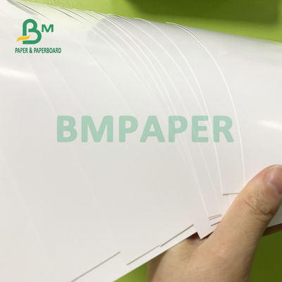 De dubbele Partijen bedekten Glanzend Dekkingsdocument 250gsm 300gsm 70cm X 100cm met een laag