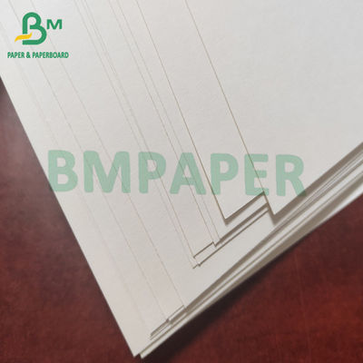 Het gebleekte Witte Document van Zakkraftpapier 80gsm Met hoge weerstand voor Zakkenoem