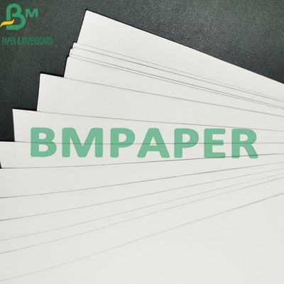 100g 120g bleekte Wit Kraftpapier-Document 31“ × 43“ Maagdelijk Ambachtdocument in Bladen