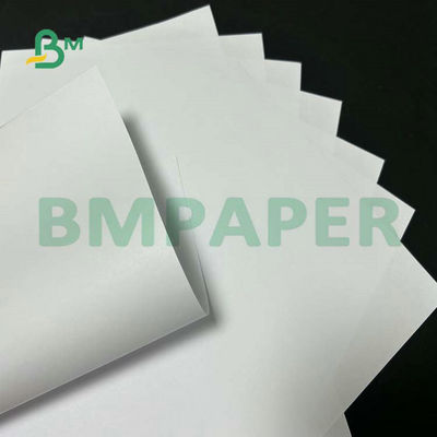 Het brede Document 55gsm 60gsm 65gsm van Formaat Niet beklede Woodfree voor de Druk van de Schooltekst