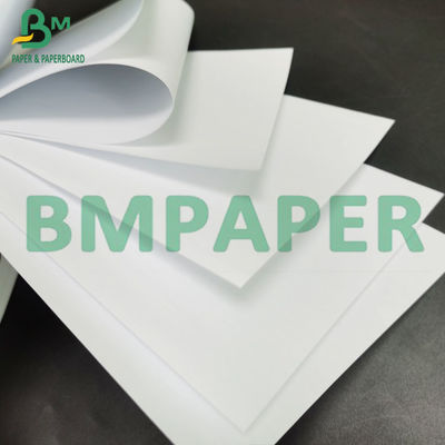 Document van de de bandtekst van 60# 70# 80# 100#LB het Niet beklede Woodfree witte voor Compensatiedruk en boek die in 50gsm aan 300gsm schrijven