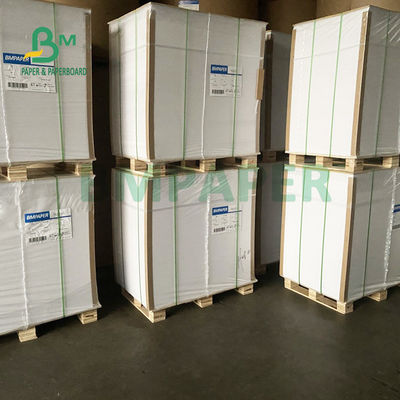 65gsm 70gsm C1S natte sterkte papier voor bieretiket 49 x 68 cm waterbestendig