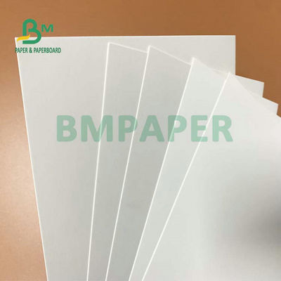 de Vouwende Doosraad van 215gsm 220gsm C1S voor Sigarettenkarton in Wit/Wit