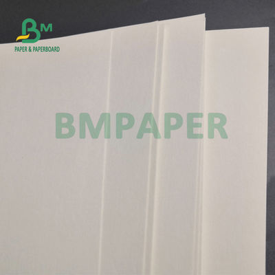 0.7mm 1mm Niet bekleed Onderlegger voor glazendocument voor Dranken 455mm x 570mm Ivoorwit