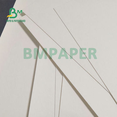 0.7mm 1mm Niet bekleed Onderlegger voor glazendocument voor Dranken 455mm x 570mm Ivoorwit