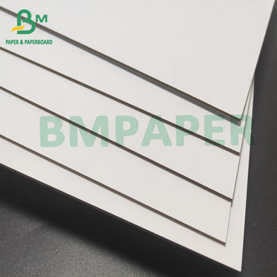 Dubbelzijdig wit karton 1 mm 750 gm Plaatformaat Verpakkingspapier