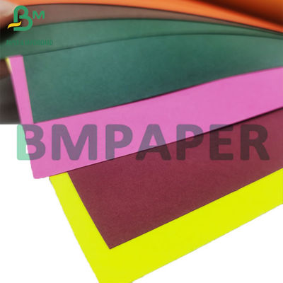 70g 80g 110g 150g 180g Kleurrijk kartonnen papier Kleurrijk offsetkaart in vellen