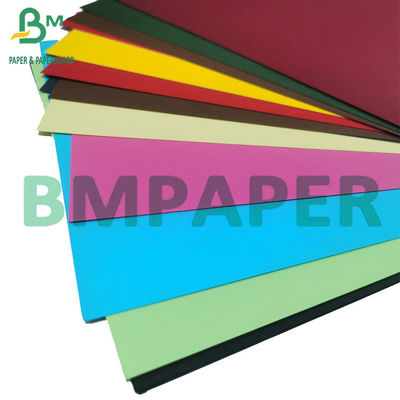 70g 80g 110g 150g 180g Kleurrijk kartonnen papier Kleurrijk offsetkaart in vellen