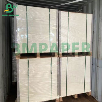 Papier als wit waterdicht synthetisch papier 150um niet scheurbaar