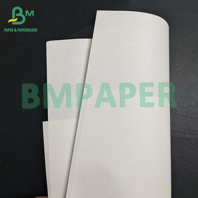 70GSM Witte kraftpapierrol voor omslag en breedte van 1100 cm