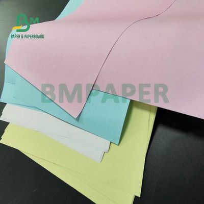 55 GRAMS CB CFB CF Carbonloze kopieerpapier voor ontvangst 664 x 867 mm Zwart beeld