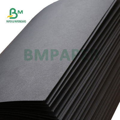 Zwart kraftpapier van 400 gram voor fotoraam 70 x 100 cm vouwbestendige