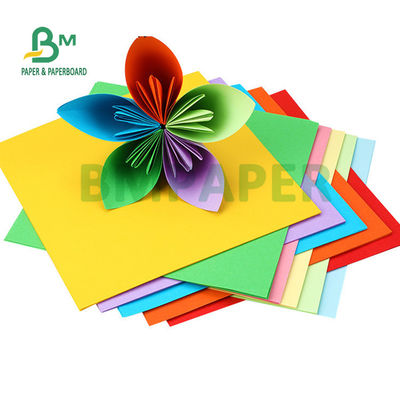 230 gm Meerdere gekleurde karton papier bindend deksel Hoge stijfheid 22 &quot;x 28&quot;