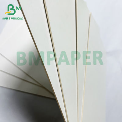 Recyclebaar, 2 mm dik, sterk, glad, wit, met klei bekleed karton