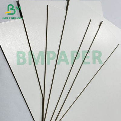 Recyclebaar, 2 mm dik, sterk, glad, wit, met klei bekleed karton
