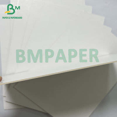 Glanzige 2 mm dik, aan twee zijden van klei bedekte witte FBB SBS Blister Card
