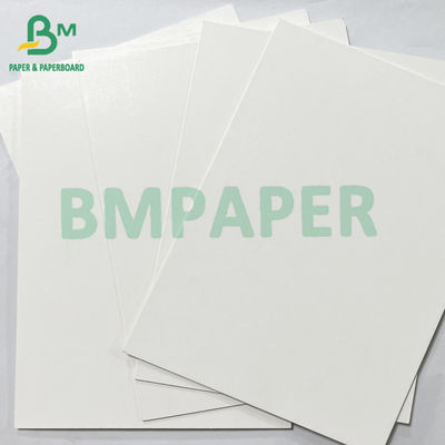 Glanzige 2 mm dik, aan twee zijden van klei bedekte witte FBB SBS Blister Card