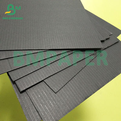 1.5MM 2MM E Pit 110+110+110 Zwart karton Drievoudig vloet gegolfd karton voor papierverpakking