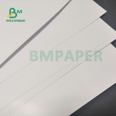 270 gm 350 gm Premium C2S Gloss Cover Voor brochures 93% Witte 25' x 38'