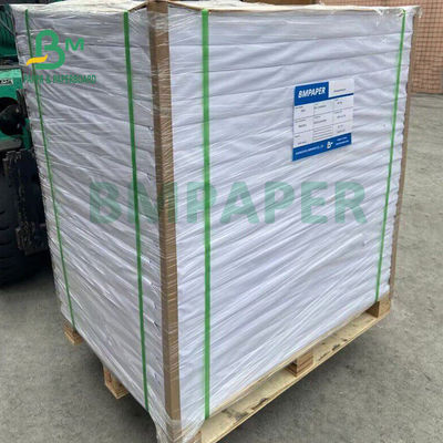 270 gm 350 gm Premium C2S Gloss Cover Voor brochures 93% Witte 25' x 38'
