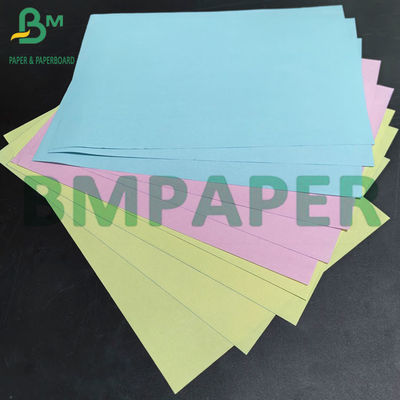 60 gram koolstofvrij kopieerpapier CFB-papier NCR-drukpapier voor de ontvangst van de factuur