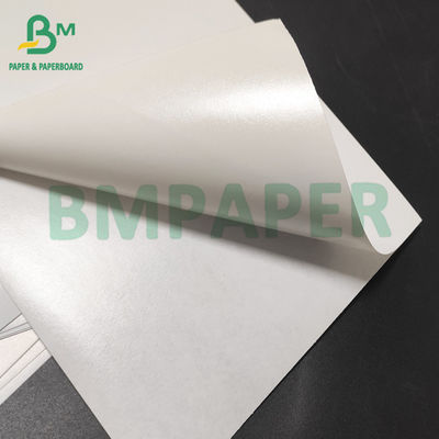80 g 130 g wit glanzend plakpapier met warm gesmolten lijm wit achterblad