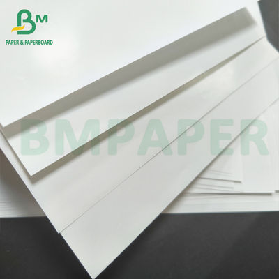 70 - 150 gm Eenzijdig gecoat kunstpapier Glanzend afwerking voor het afdrukken