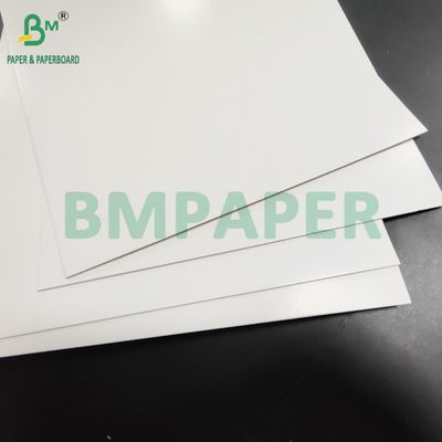 1 mm 1,5 mm wit bekleed triplex papierbord voor kledingdozen 24 x 36 inch