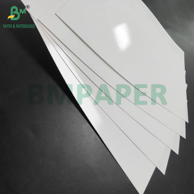 Digitaal gecoate glosspapier van 128 gram voor menu 32 x 45 cm