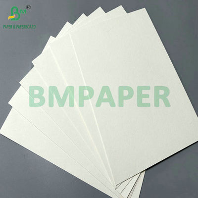 900 x 1194 mm 100% puur wit 0,6 mm 0,7 mm Dikte Absorberend papier voor onderlagen