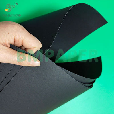 400 gram zwart kartonnen voering voor het maken van cadeaubon 70*100cm