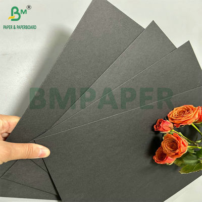 300 gr 350 gr Onbekleed Zwart Papier Voor Winkelwagen 70 x 100 cm