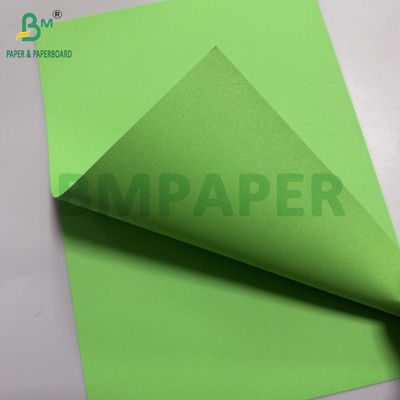 80 gram papegaaigroen houtvrij papier 25,5" x 38,5" kleurpapierplaten