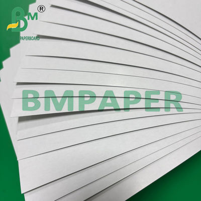 Spelkaartenpapier van 300 gram, dubbelzijdig gecoat karton, 70 * 100 cm