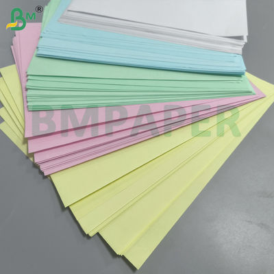 Blank koolstofvrij papier koolstof duplicaat kopieerpapier voor ontvangst