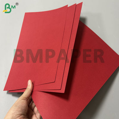 200 gram 250 gram Ongestreken Zwart Rood Gekleurd Kartonpapier Voor Verpakking Doos 61 X 86cm