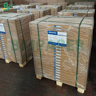 30 g/m² 35 g/m² Bruin Vetbestendig Sandwichpapier Voor Voedselverpakking 18x18"